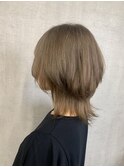 ネオウルフ×ミルクティーベージュクラゲヘアー　くすみベージュ