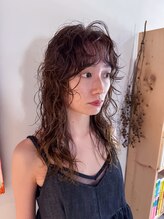 シツ(situ) ミディアムパーマ