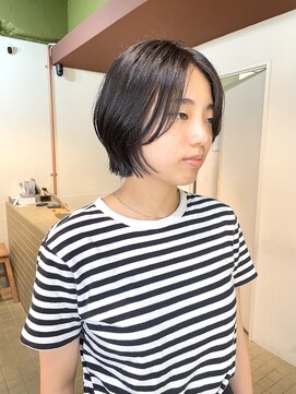 ハル ヘアスタジオ(haRu hair studio) layer bob.