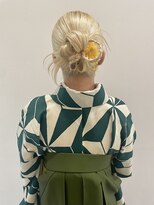 エウ(eu)&nbsp;タイトヘア/卒業式ヘア