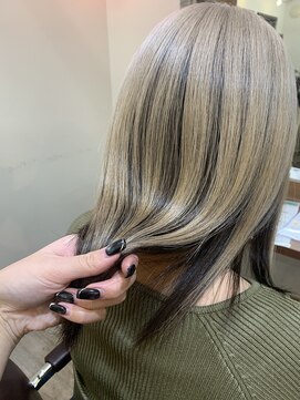 アンブレラカラー×ホワイトベージュ