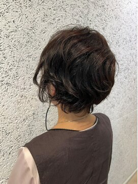 DAMANI 表参道 髪質改善/ヘッドスパ/ハイライト/白髪染め/白髪ぼかし/縮毛矯正 似合わせカット/ミディアムレイヤーカット[表参道駅]