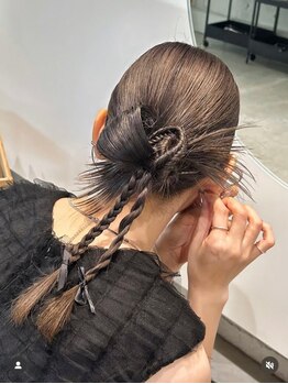オーラ(ora)の写真/結婚式・二次会・謝恩会・パーティーなど大切な予定の前にお任せいただけるパーティーヘアセットをご提供。