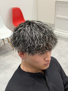 オーシャントーキョー 仙台(OCEAN TOKYO) ハイライト波巻きツイストスパイラルツーブロックメンズパーマ