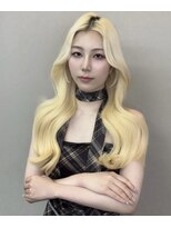 エミーバイモアムー(Emmie byMoremuu)&nbsp;抜きっぱなしブロンド