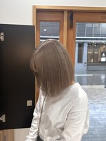 ソルア 上本町(solua)&nbsp;グレージュ / ブリーチ / 高濃度水素カラー / 20代 / 30代 /40代