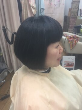 美容室あーるびーる 花水木 グラデーションボブ