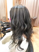 カルフール ロコ 草加西口店(Carrefour LOCO)&nbsp;”落ち着きすぎない”「ハイライト」ブルーアッシュ