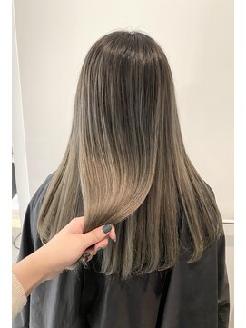 アライブ ハラジュク(ALIVE harajuku) エアータッチバレイヤージュ　グレージュ