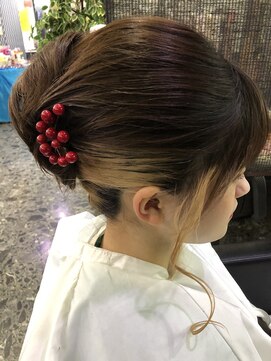 ヘアーブティック アート21ハーツ店 成人式前撮りヘアメイク