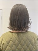 アッシュベージュ 外ハネ