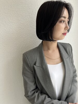 前髪だけなどポイント矯正もOK◎自然な仕上がりで毛先までまとまりのあるストレートヘアに♪