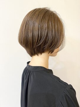 モリオ フロム ロンドン 成増店 【morio成増/一戸】大人可愛いショートボブアッシュカラー