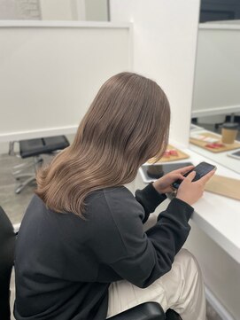 リアン バイ キートス(Lien by kiitos) ミルクティーベージュ/グレージュ/ハイトーン/夏カラー/学割