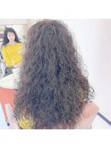 ふわふわロングパーマ