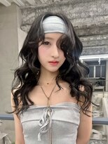 フェブミエル(fev miel)&nbsp;レイヤーカット×巻き髪スタイル