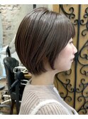 《岩田莉奈》うる艶カラー30代40代50代丸みショートひし形新宿