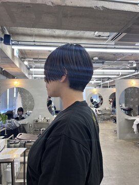 リラ バイ クオーレ(LIRA by CUORE) すっきりハンサムショート