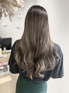 アヴァンス 京橋店(AVANCE) グレージュカラー