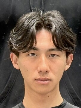 フォンド 津田沼(fond.) MEN’S HAIR/サーフカール/刈り上げセンターパート/津田沼