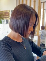 ディッセンバー 伊勢崎(December)&nbsp;切りっぱなしボブ/ミニボブ/似合わせカット/ヘーゼルベージュ