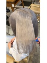 モモ(MOMO) ホワイトシルバー