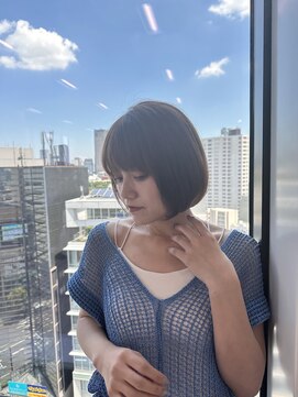 エクリボンヌ(equri bonne) ぱつっとボブ
