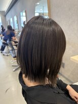 フレーム スクエア&nbsp;まとまりやすく自然な丸みボブスタイル！