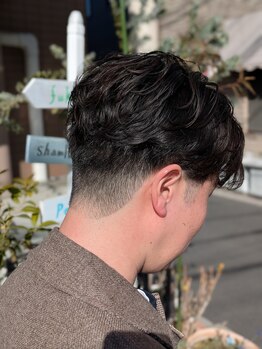 フッカヘアー(fukka hair)の写真/歴10年以上のスタイリストがお客様に似合うスタイルをご提案◎東中野1分で、仕事帰りも来店いただけます！