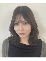 モーメント(Moment)&nbsp;くびれレイヤーカット