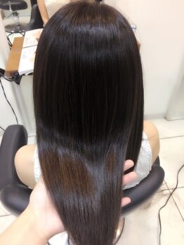 ヘアークレアル(HAIR CREAR)の写真/【ストリートメント（酸熱トリートメント)¥5500~】ストレートパーマ×トリートメントの新感覚Tｒを体感して