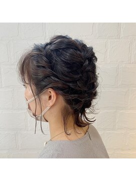 イーチ ヘアーアンドトータルビューティ(each hair&total beauty) ボブアップ 【青木元子】