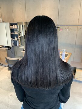 ロカリタ キョウト 四条大宮店(ROCAReTA kyoto) 暗髪ストレート