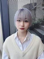 サロンドミルク 原宿(salon de MiLK)&nbsp;【salon de MiLK 原宿】かっこかわいいシルバーホワイト