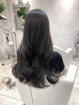 ザックラフィネ(ZACC raffine) グレーベージュ/レイヤーロング/アッシュカラー