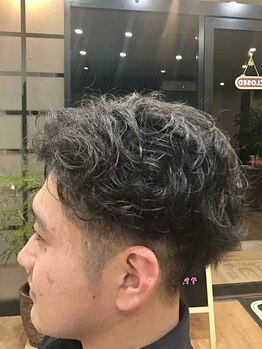 リルヘアー(Lil.hair)の写真/あなたの髪質と癖を活かした似合せカットで再現しやすいスタイルをご提案!メンズのお悩みもご相談ください