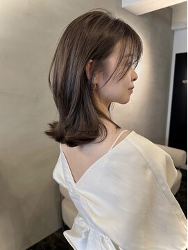 ロマネ(ROMANEE) ミディアムレイヤー