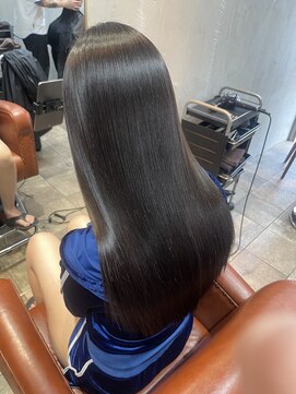 シアー 銀座店(SHEER.) 髪質改善×縮毛矯正×酸性ストレート【銀座,銀座一丁目美容室】