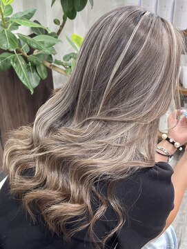 ベルヘアーデザイン 堺東(Belle hair Design) ハイライトレイヤーカット韓国風イルミナカラー堺東20代30代40代