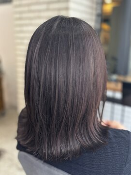 メモリーズ 銀座(Memories) ナチュラルなのに、ちゃんと可愛い外はねミディアム。加藤