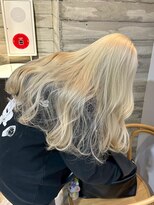 ヲタク(wotaku.)&nbsp;ホワイトブロンド抜きっぱなしブロンドハイトーンカラーブリーチ