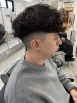 ロンド ローガン 名駅(Lond LOGAN)&nbsp;【Lond LOGAN亀井】名古屋スペインカール　スキンフェード　眉毛