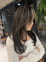 ルーフアクト(LUFE act)&nbsp;顔まわりも可愛いコントラストハイライトカラー