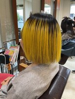 ハムズヘアー(Hum’s HAIR)&nbsp;ブリーチ＋イエローカラー