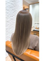 ジプソ 池袋西口(Gypso)&nbsp;白髪ぼかしハイライト＋カット +髪質改善トリートメント
