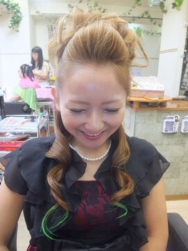 美容室 クレイ(CLAY) クロワッサンポンパ