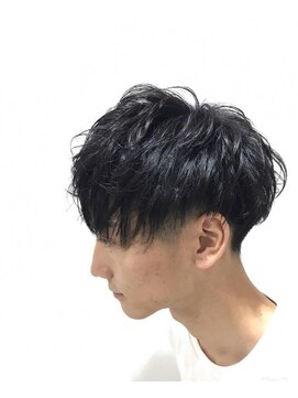 Kamibito 黒髪ツーブロック刈り上げミニマッシュ L カミビトフォーヘアー Kamibito For Hair のヘアカタログ ホットペッパービューティー
