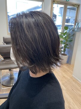 コノアラボ 守谷店(Conoah labo) 大人かわいい　カーキグレージュ　Ａラインボブ