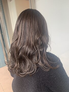 オクト ヘアー(octo hair) 透明感あふれる艶ベージュ