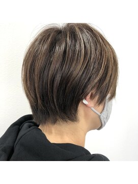 ヒョーゲ(Hyoge) 収まる丸みショート